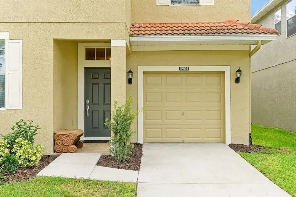 Spacious Vacation Home, No Rear Neighbors! Close To Clubhouse,bbq, Resort Community 6 Bedroom Home