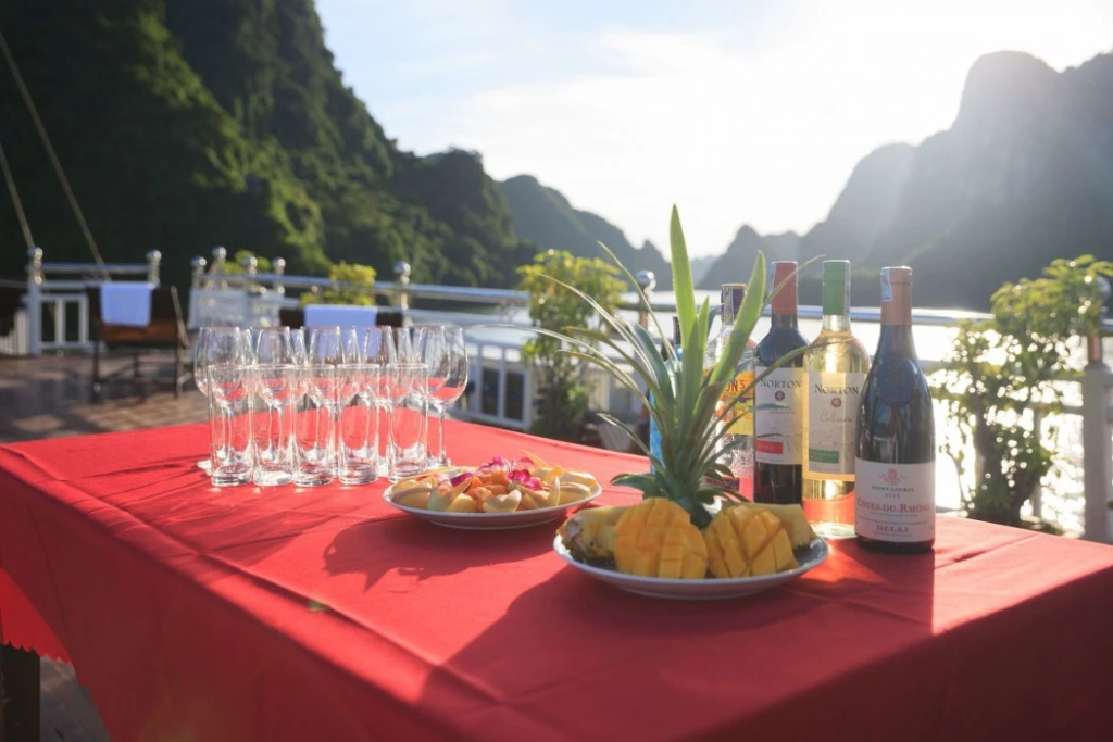 Rosa Boutique Cruise - Général