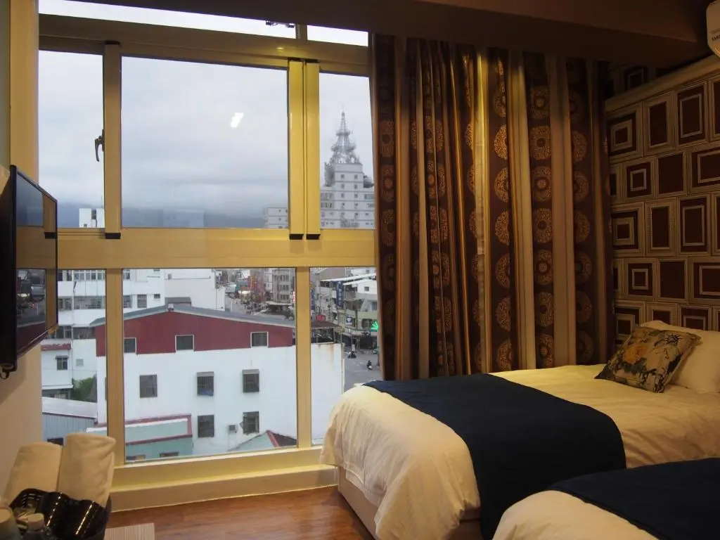 Standard Double room with mountain view (full double bed)