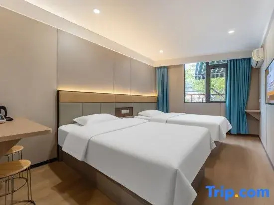 Standard Double room (twin beds)