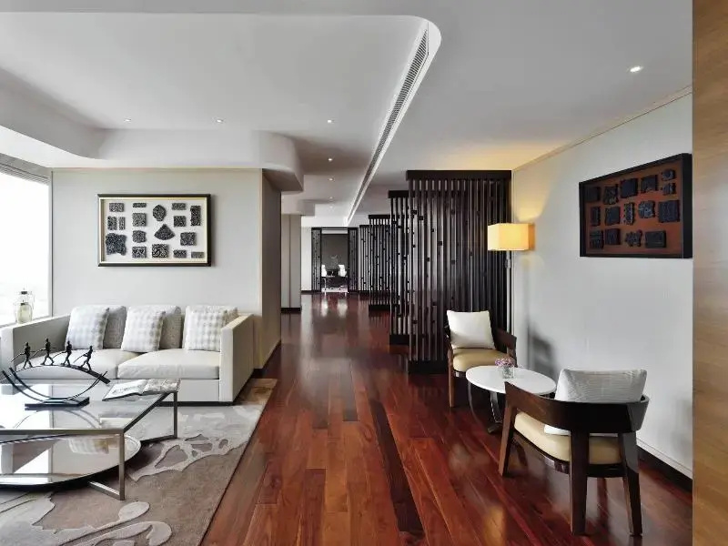 Executive Double Suite (full double bed)