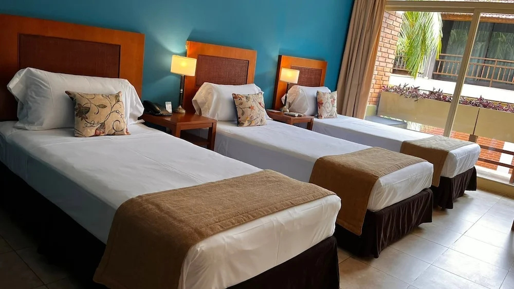 Raices Esturion Hotel - Chambres