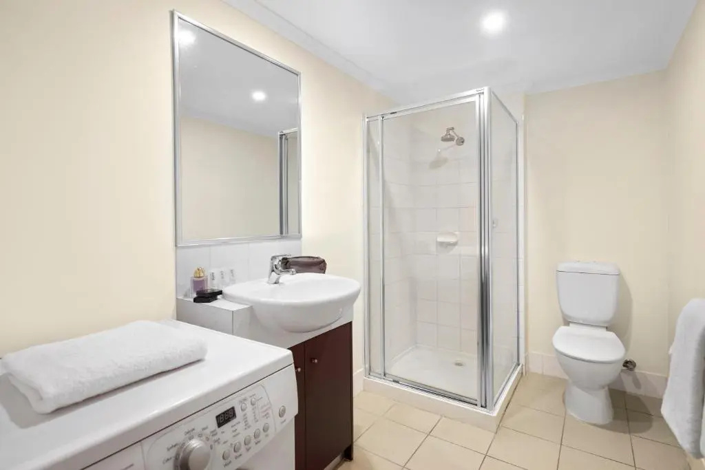 1 Bedroom Apartment with balcony