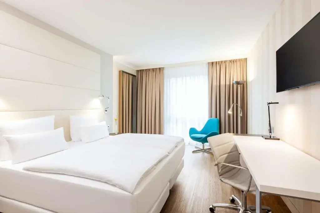 Standard Double room (full double bed)