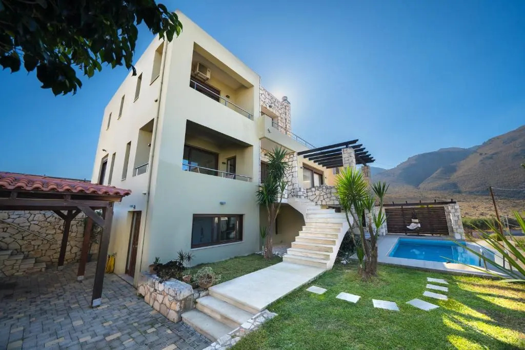 Deluxe Villa