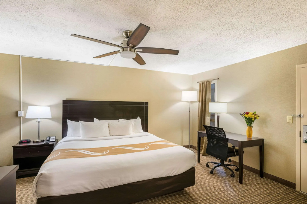 Quality Inn University — фото 4