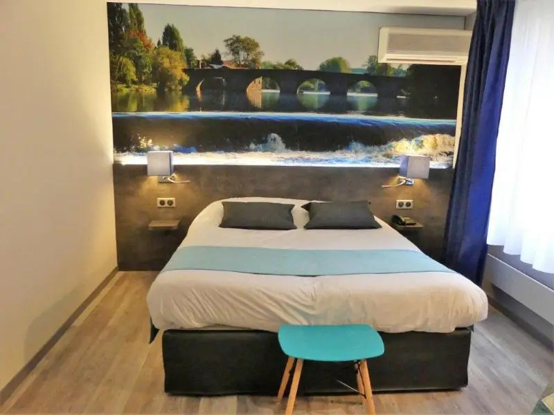 Standard Double room (full double bed)