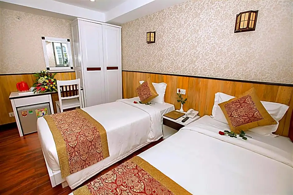 Golden Rain 2 Hotel - Chambres