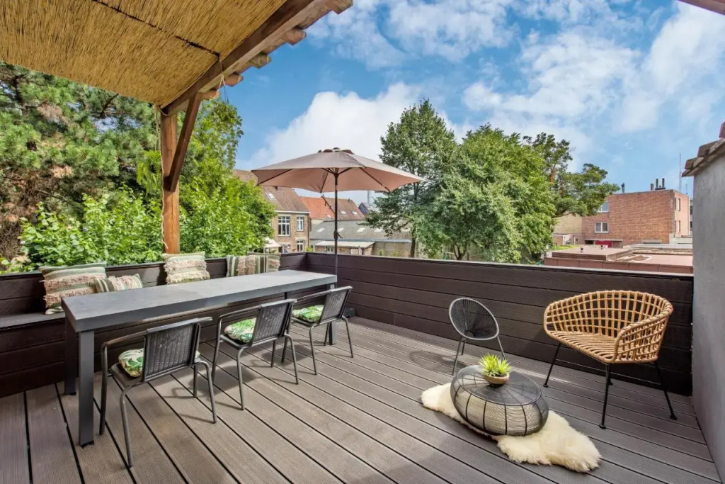 Beautifully renovated appt with big cosy terrace - фото 9