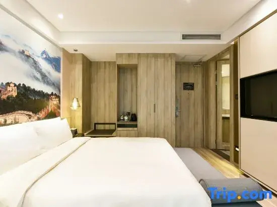Superior Double room (full double bed)
