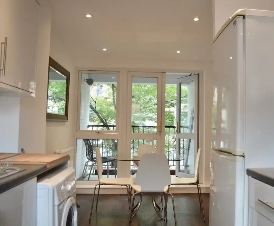 Modern 3BD Home in the Northern Quarter