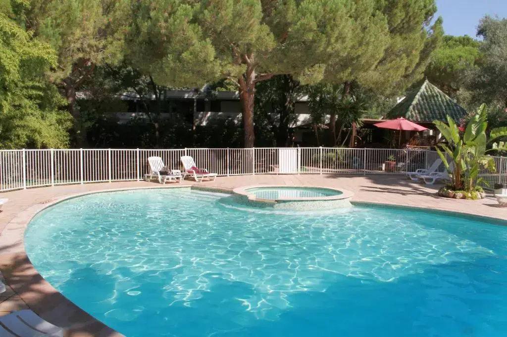 Hotel Airport Cannes Mandelieu - Général