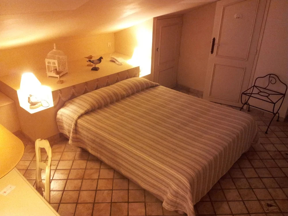 Hotel du Poète - Chambres
