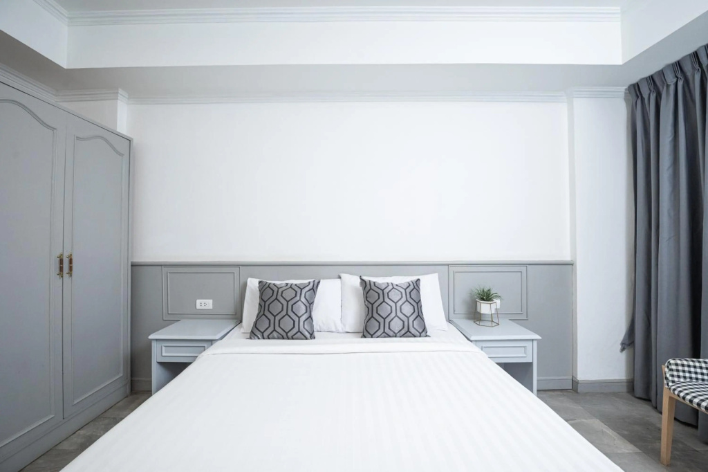 Chaipat Hotel — 4