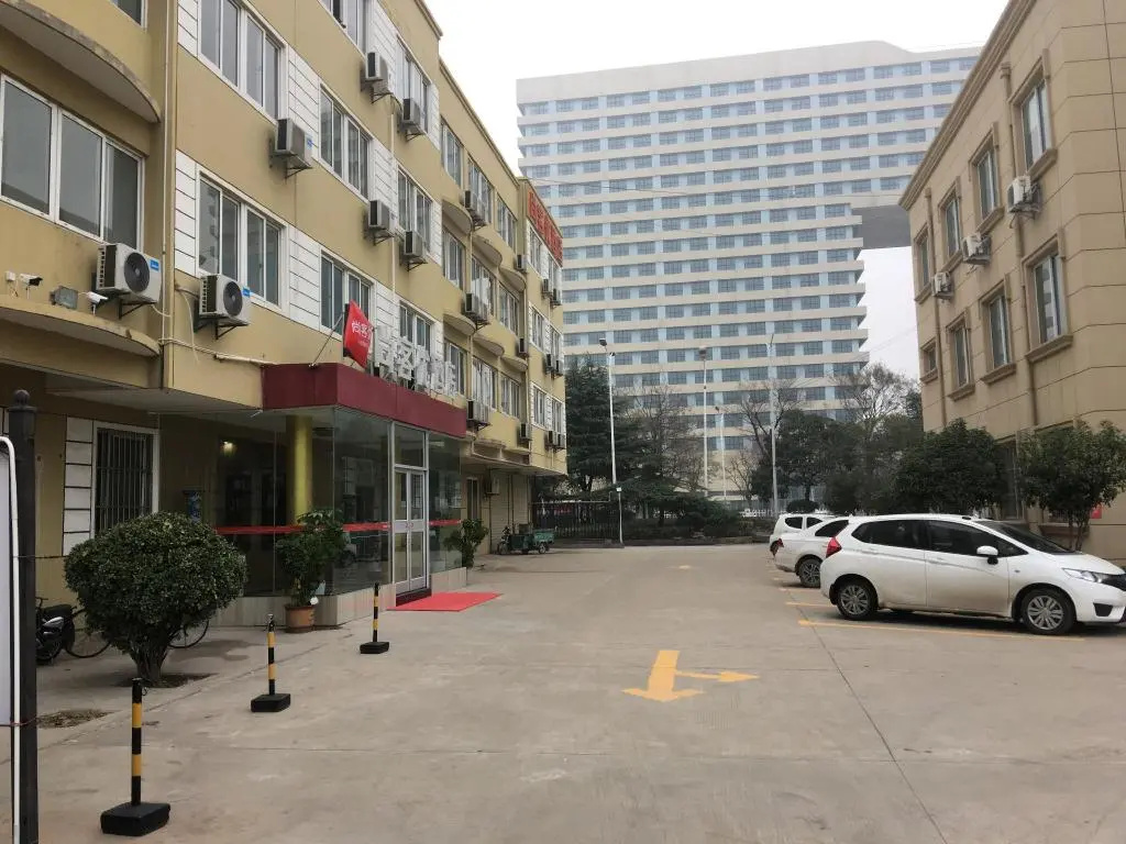 Thank Inn Plus Hotel Xuzhou Tongshan District Beijing South Road in Xuzhou