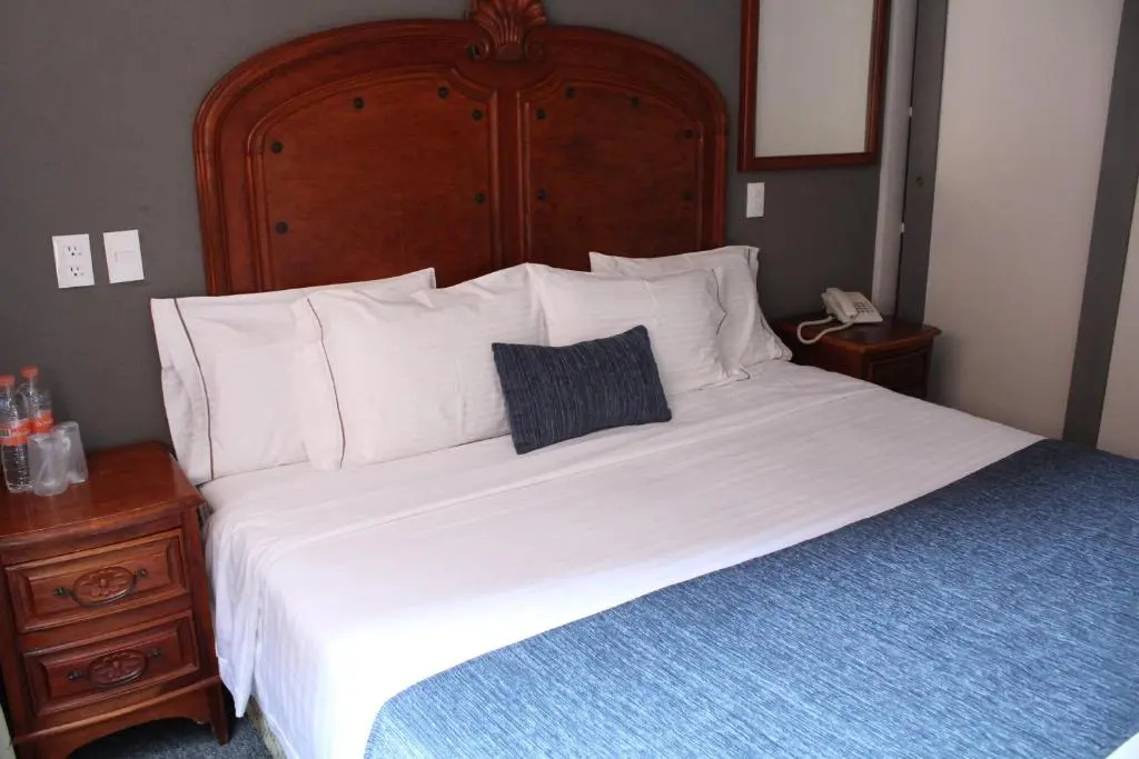 Hotel Canada Central - Chambres