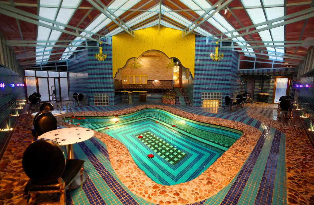 Roomi Suites Hotel - фото 37