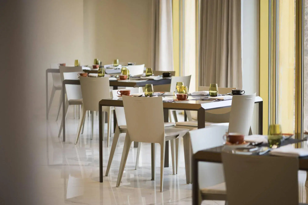 Voco Doha West Bay Suites an IHG hotel, Доха, Катар мініатюра 43