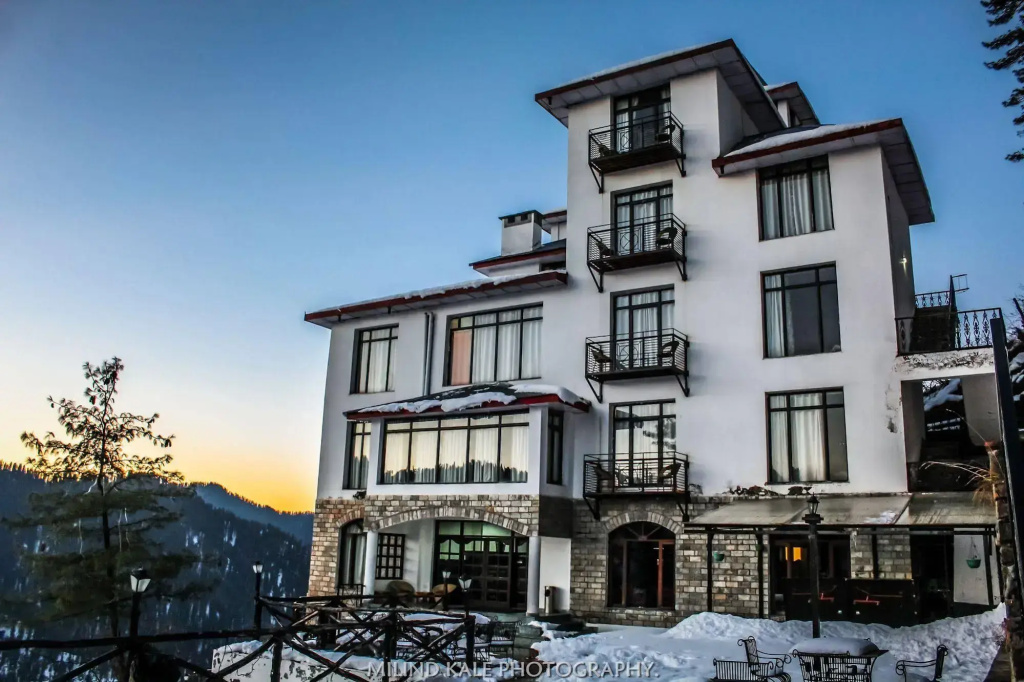 Tethys Ski Resort