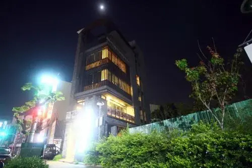 Rainbow Nest Fengyuan Museum