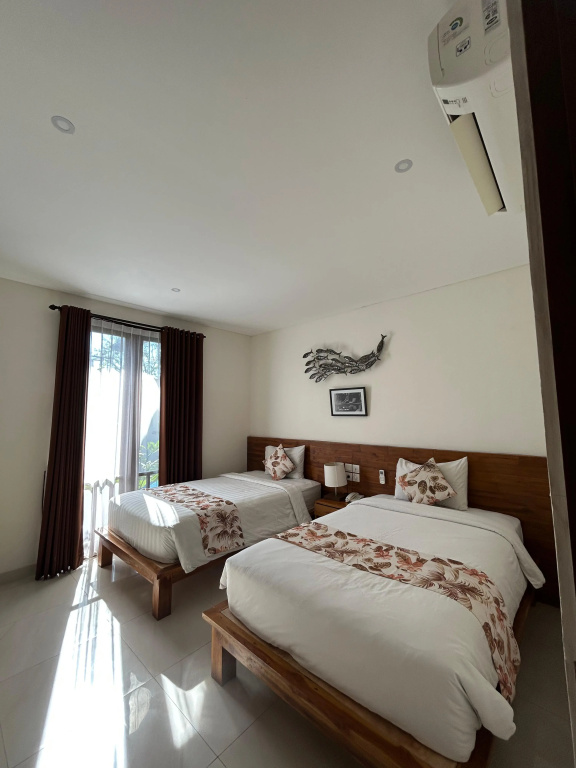 Отель The Calna Villa Bali в Куте