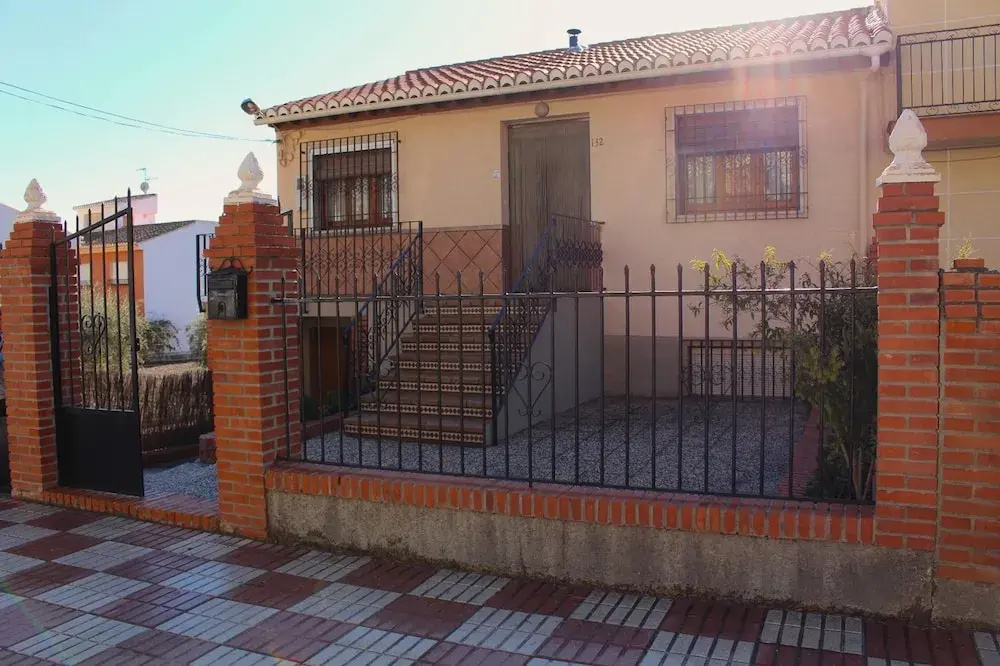 House With 3 Bedrooms in Padul, With Wonderful Mountain View, Terrace