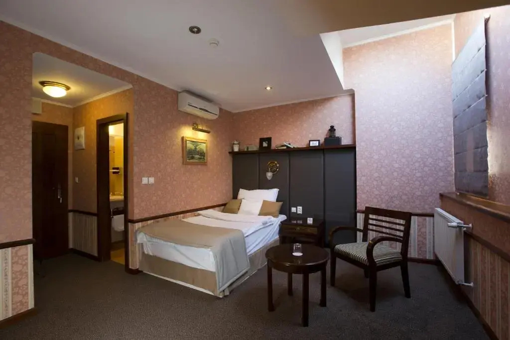 Hotel Golden Eagle - Chambres