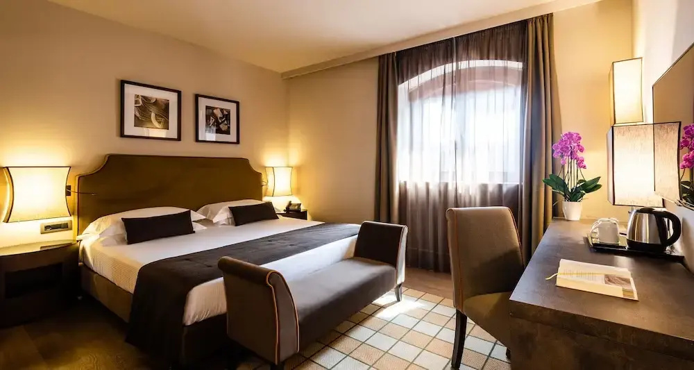 Hotel photo 2