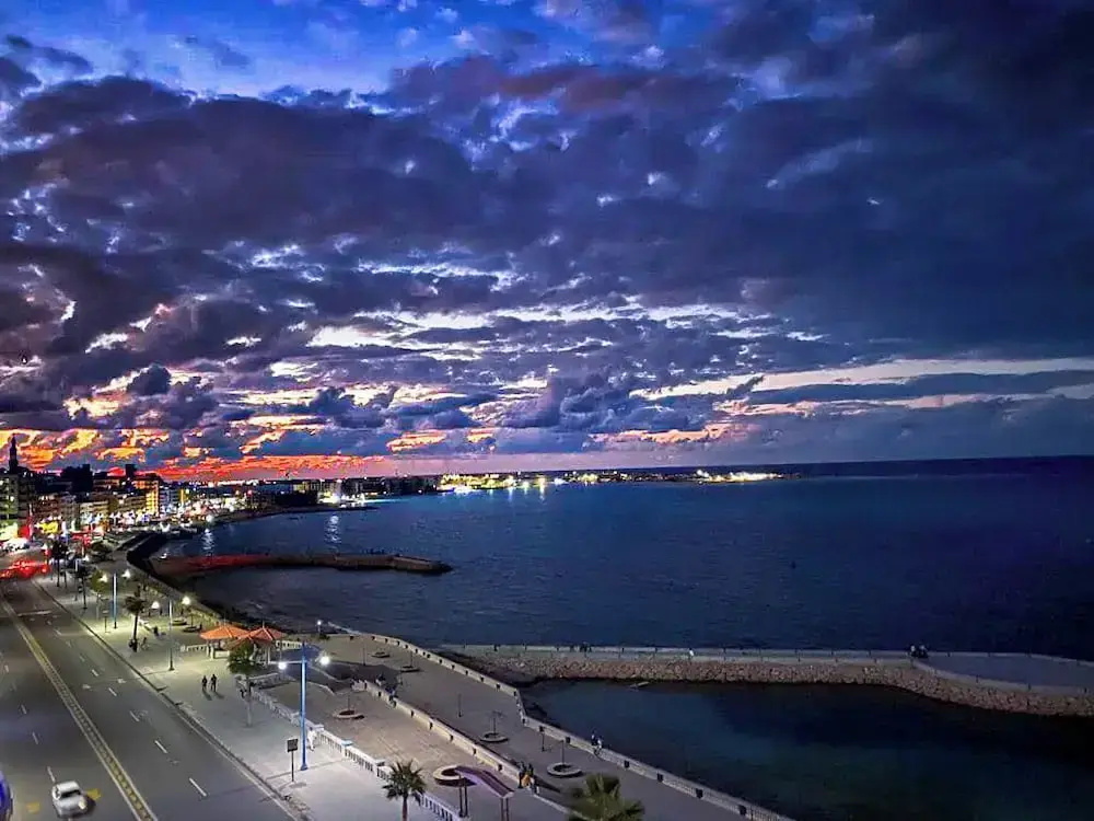Luxury Apartment 3BR & Full Sea View