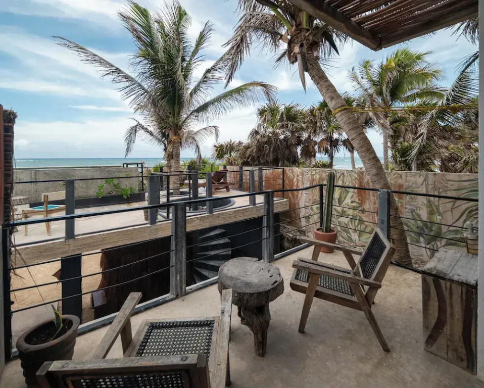 Standard Double room with sea view (full double bed)