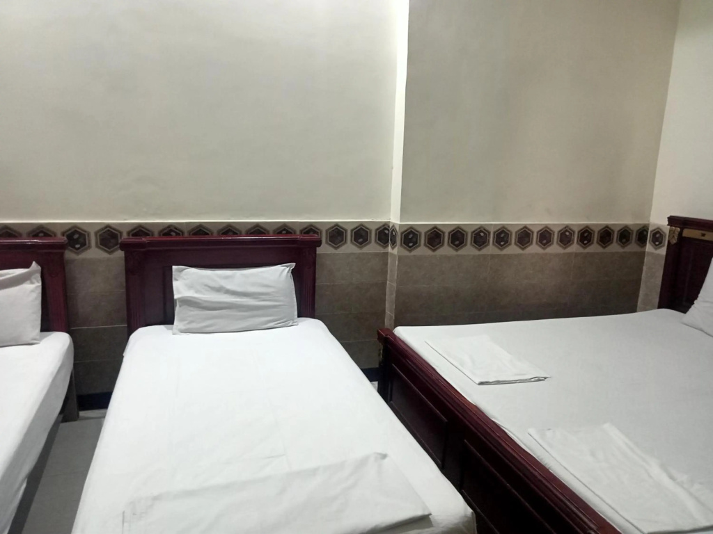 De Metro Guest House