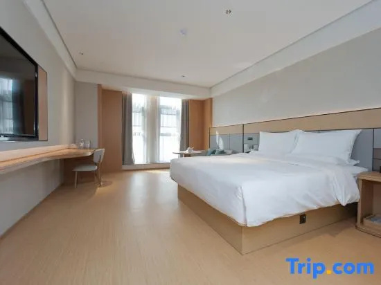 Standard Double room with view (full double bed)