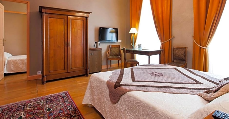 Hotel du Palais Bourbon 43