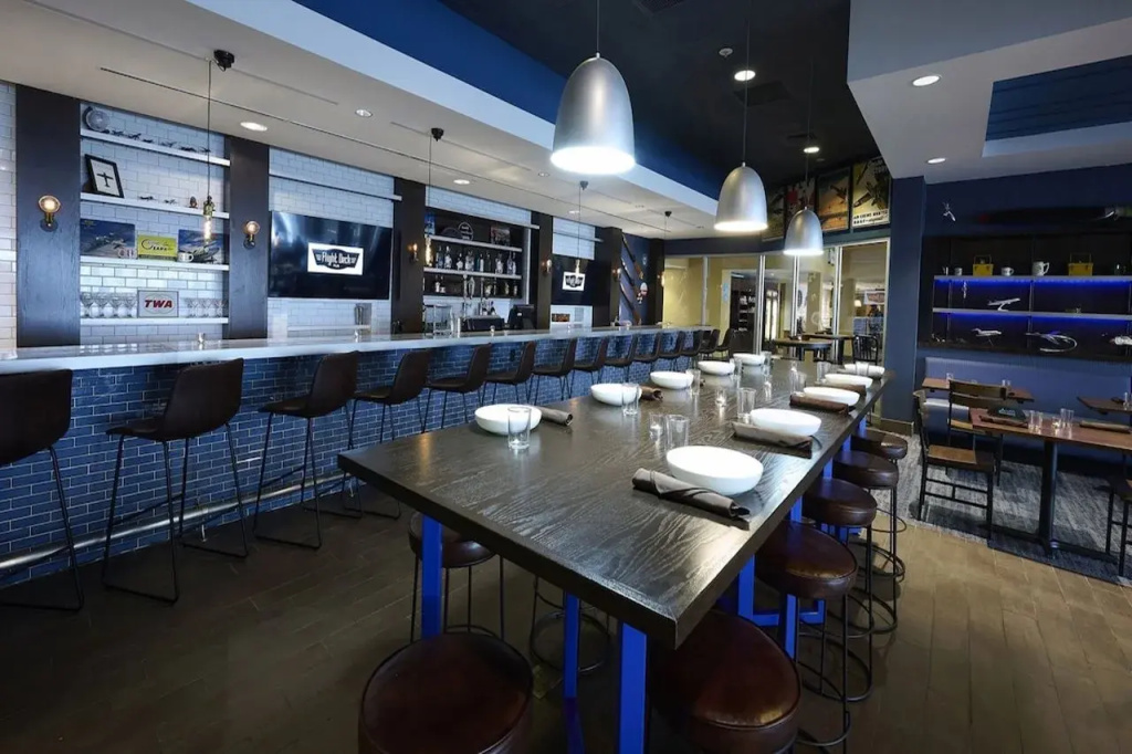 Aviator Hotel & Suites, Best Western Signature Collection - Général