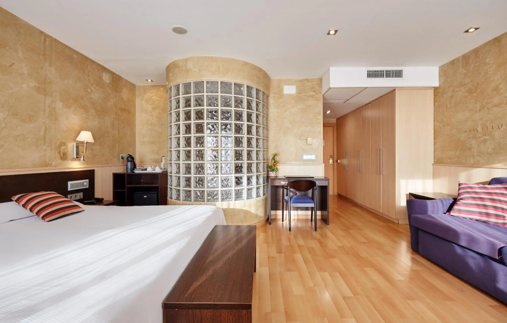 Hotel Samba — 2