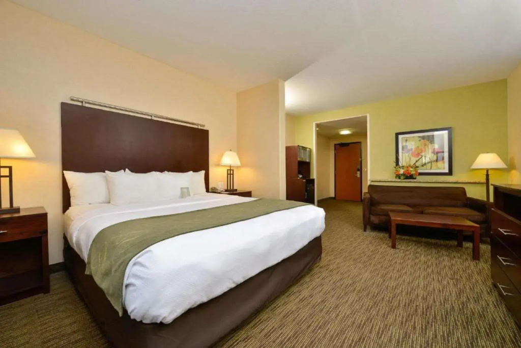 Hotel photo 12