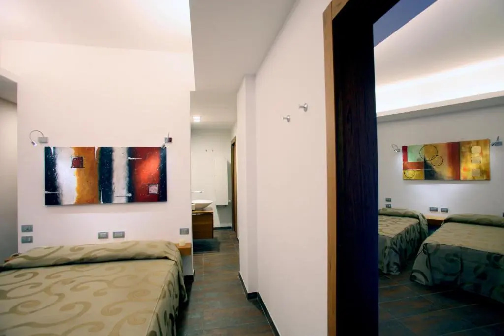 Standard Double room (full double bed)