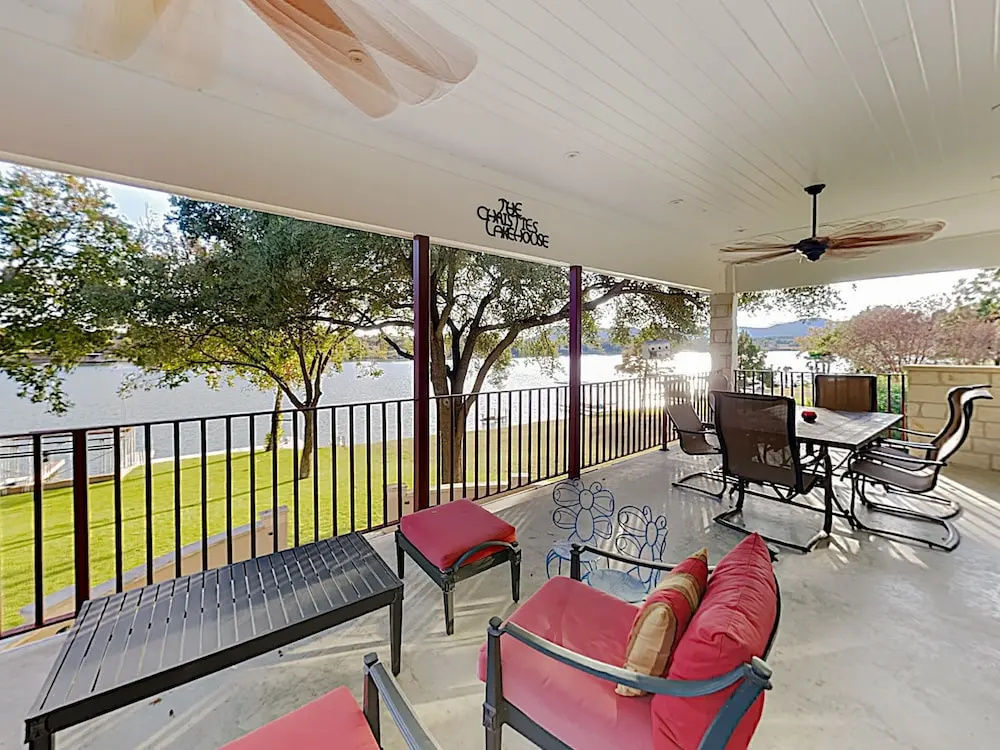 New Listing! 2-unit Lake W/ Boat Launch 6 Bedroom Home