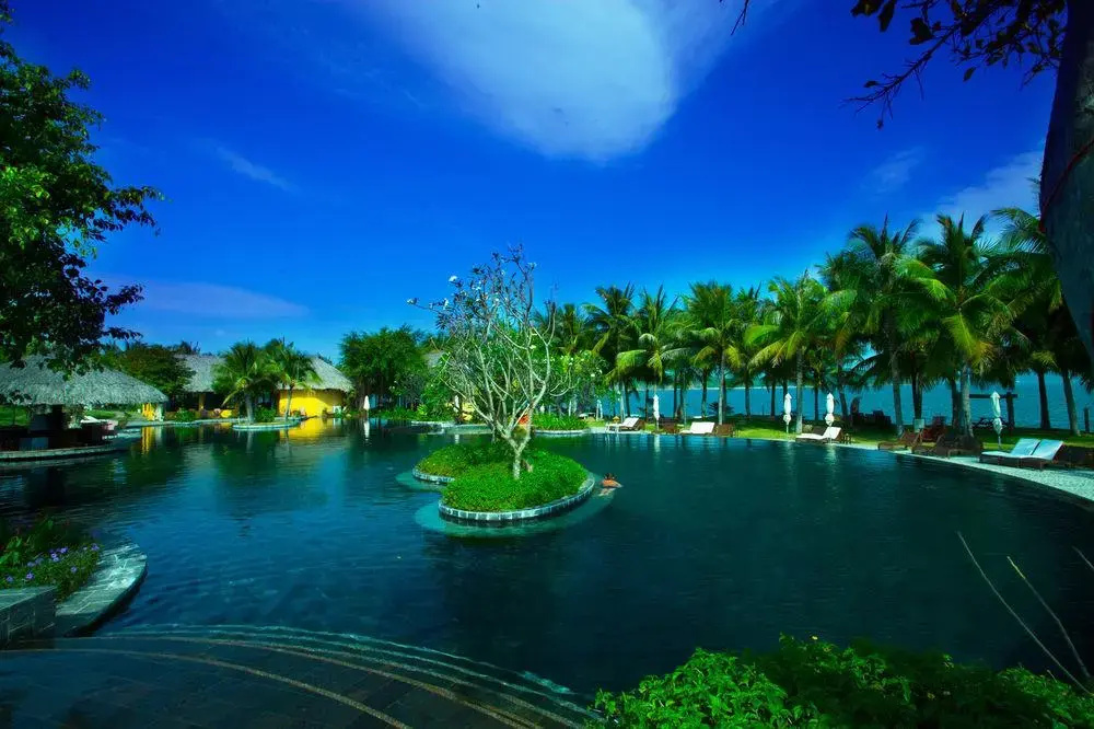 Hon Tam Resort Bungalow