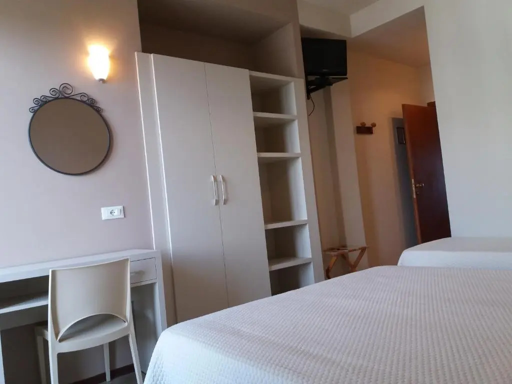 Economy Double room (full double bed)