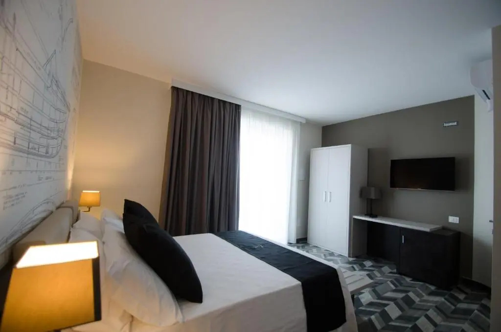 Standard Double room (full double bed)