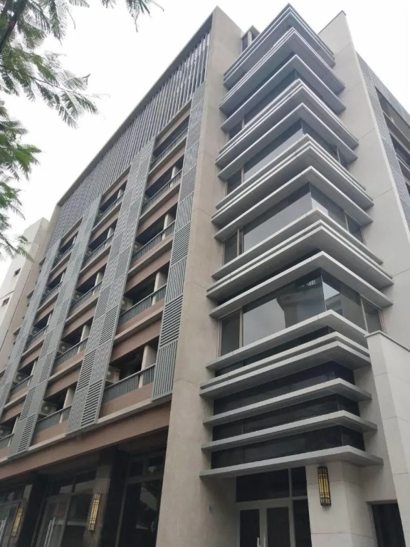 Shine Residence