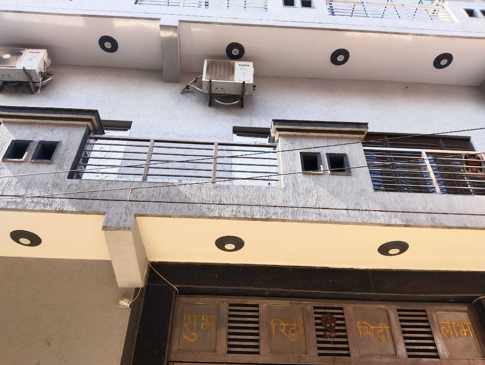 Gaurav Bhawan Homestay