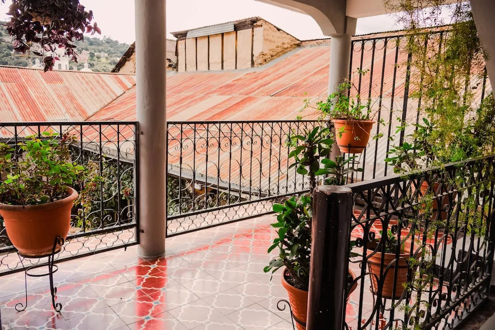 Balcony & Terrace