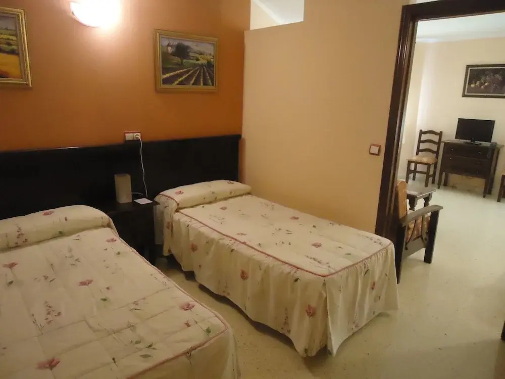 Hotel Velis - фото 4