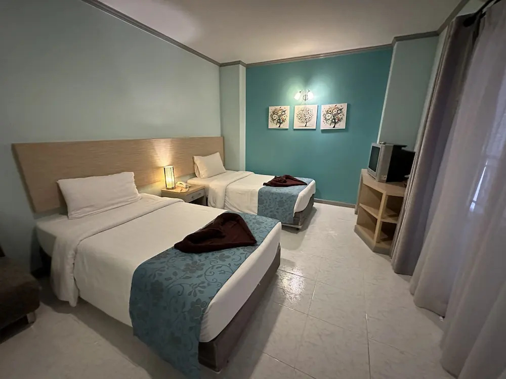 Thipurai City Hotel - Chambres