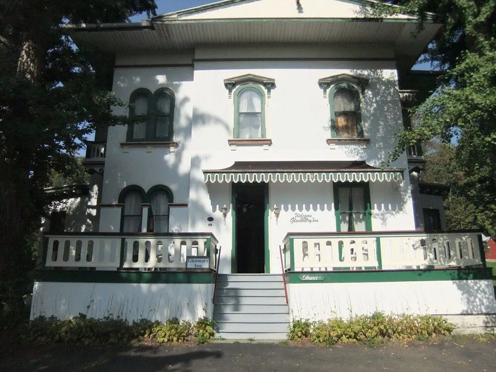 The Glenmary Inn
