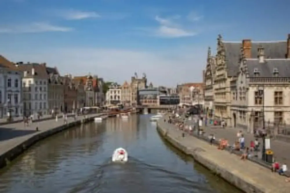 Romantic Getaway With Terrace in Ghent