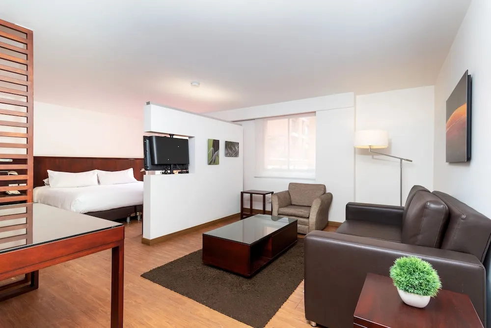 Grand room