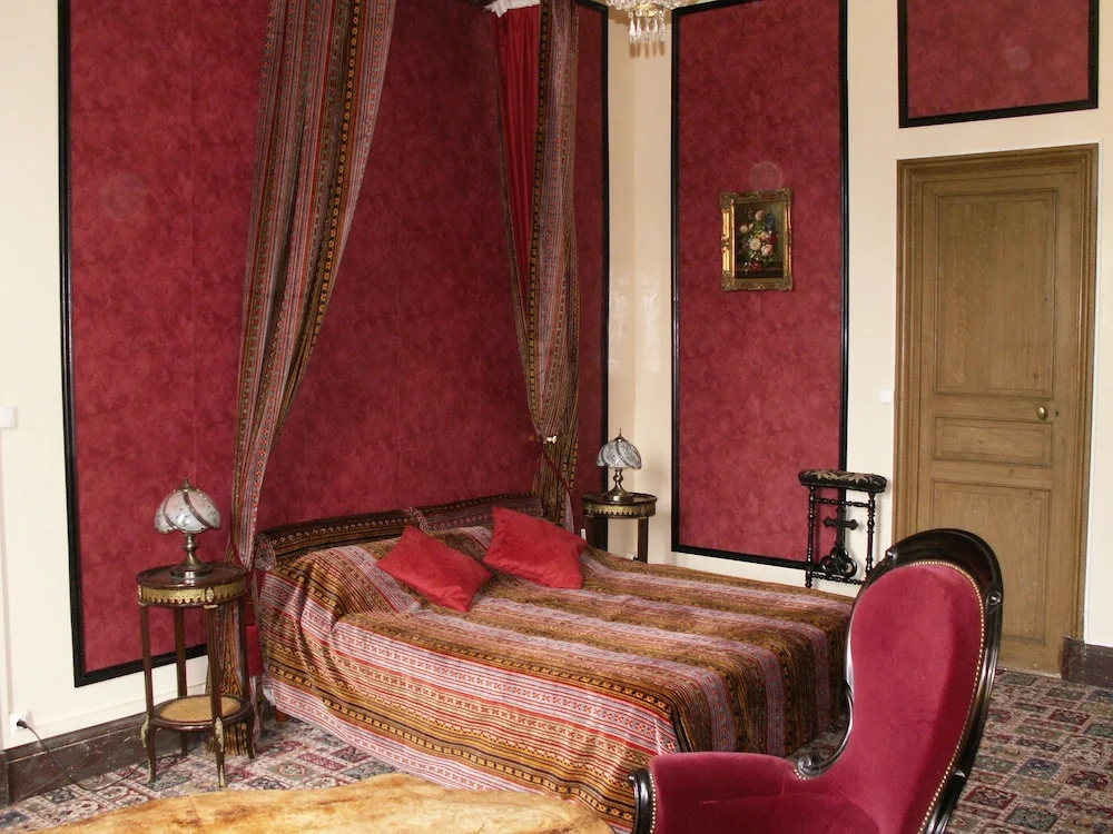 Voir la photo 3 — Château de la Court d'Aron